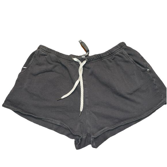 Vuori Shorts Womens XL Gray Sunnyside Drawstring 2” Casual Cotton - Picture 1 of 6